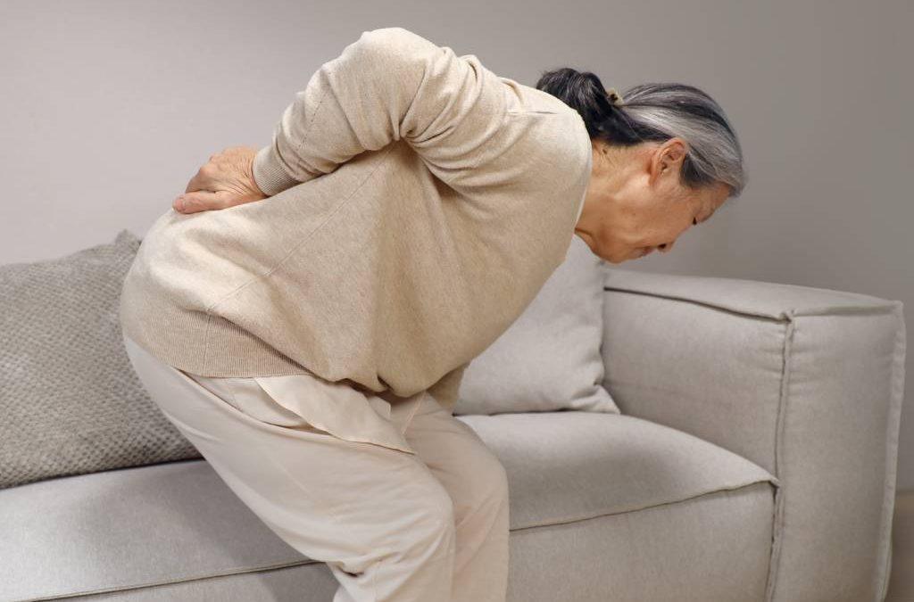 Treating Herniated Discs with Endoscopic Spine Surgery: A Minimally Invasive Solution